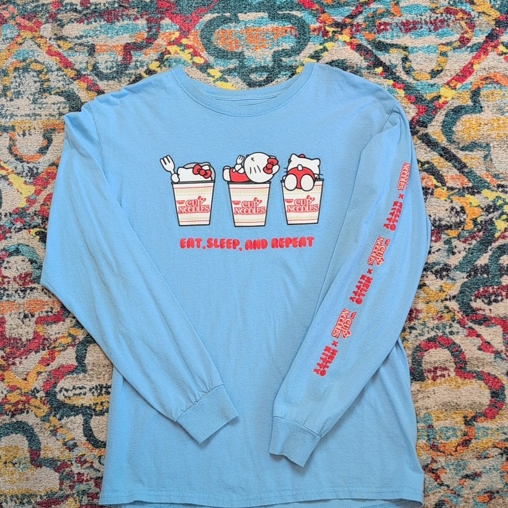 Hello Kitty Cup Noodles long sleeve blue tee NWOT medium